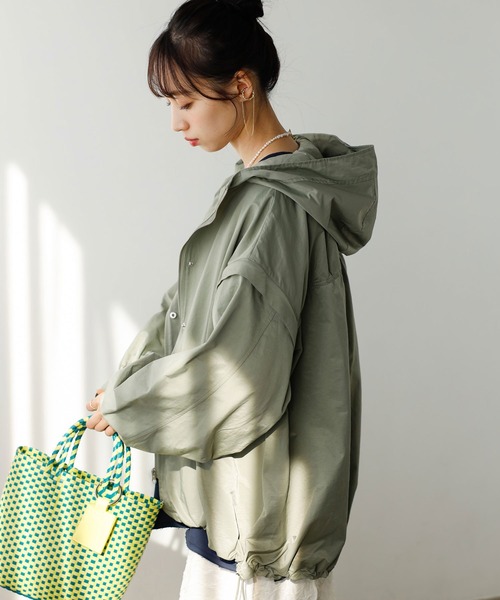GeeRA(ジーラ)の「マルチウェイマウンテンパーカー(マウンテンパーカー・レディース・アイボリー/カーキ・MEDIUM/LARGE)」の16枚目の写真