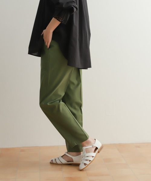 URBAN RESEARCH DOORS(アーバンリサーチドアーズ)の「ベイカーパンツ(その他パンツ・レディース・カーキ・SMALL/MEDIUM)」の7枚目の写真