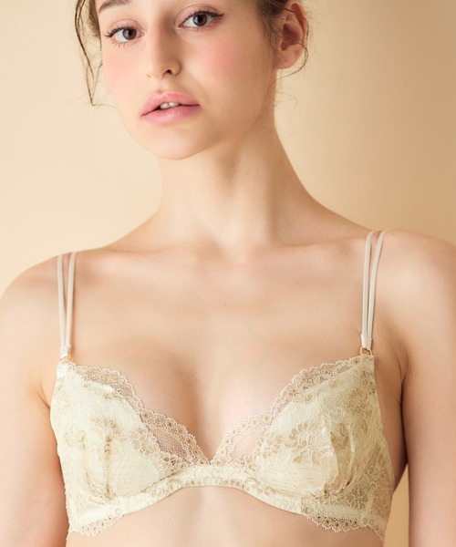 Chut！ INTIMATES（シュットインティメイツ）の「【L字ワイヤーで痛くない】ドレスイージーブラ[Chic] (C405)（ブラジャー・レディース・アイボリー/ダークグレー・M1/M2/M3/L1/L2/L3/M4/M5/L4）」の2枚目の写真