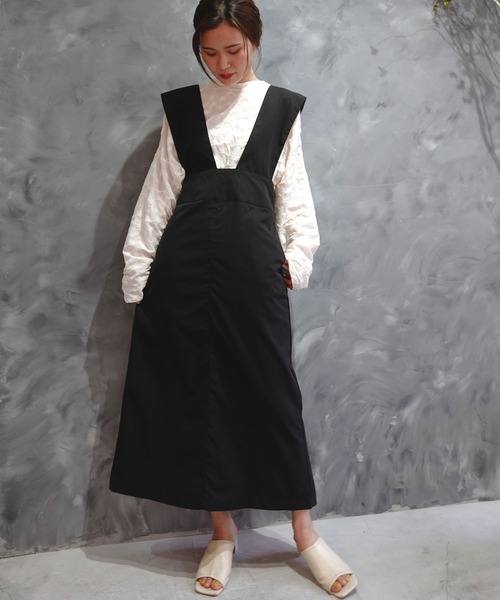 CORNERS(コーナーズ)の「Vネックロングジャンスカ(ジャンパースカート・レディース・ライトグレー/ブラック/グレイッシュベージュ・M)」の13枚目の写真