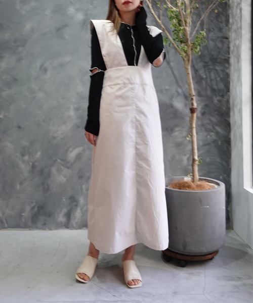 CORNERS(コーナーズ)の「Vネックロングジャンスカ(ジャンパースカート・レディース・ライトグレー/ブラック/グレイッシュベージュ・M)」の18枚目の写真