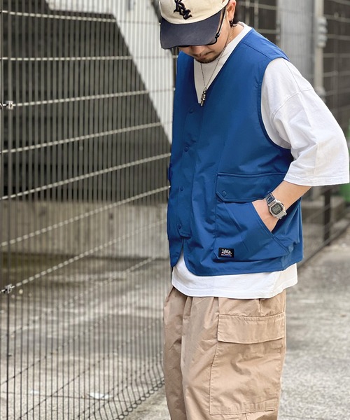 Java（ジャバ）の「《JaVaジャバ 別注》高機能素材AIR　GRID　TECH使用　吸水速乾・抗菌防臭フィッシャーマンベスト(セットアップ可能)（ベスト・メンズ・ブラック/カーキ/ブルー・LARGE/MEDIUM/SMALL/X-LARGE）」の18枚目の写真