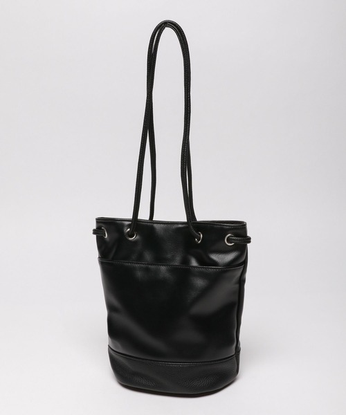 LAKOLE（ラコレ）の「2WAY巾着ショルダーバッグ / 177591（ショルダーバッグ・メンズ・ブラック/チャコールグレー/オフホワイト・FREE）」の11枚目の写真