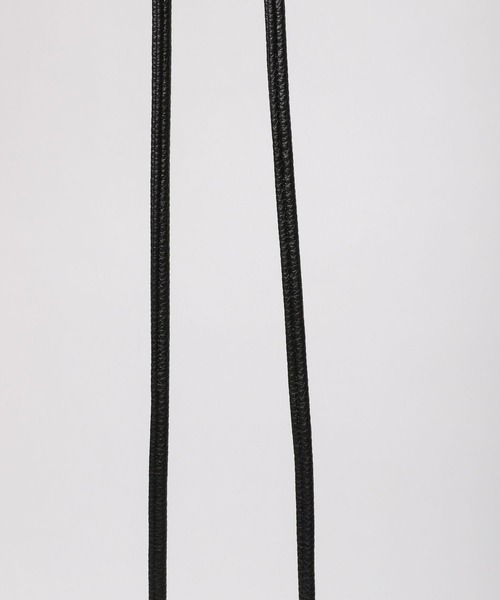 LAKOLE（ラコレ）の「2WAY巾着ショルダーバッグ / 177591（ショルダーバッグ・メンズ・ブラック/チャコールグレー/オフホワイト・FREE）」の7枚目の写真