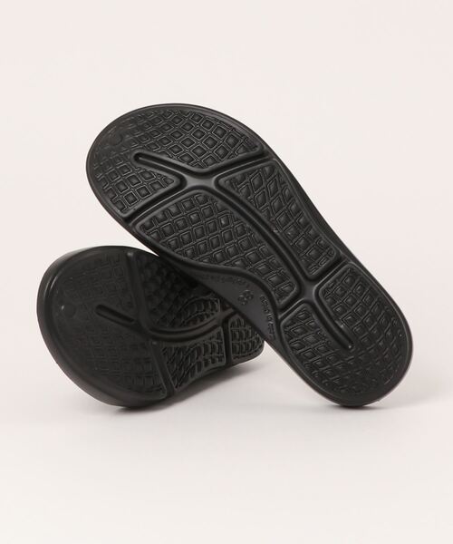 polka polka（ポルカポルカ）の「polka polka / ポルカポルカ エアリートング サンダル ビーチサンダル tongs sandals SDI / DC（サンダル・レディース・ライトグリーン/ブラック/グレー/アイボリー/グリーン・L/M）」の6枚目の写真