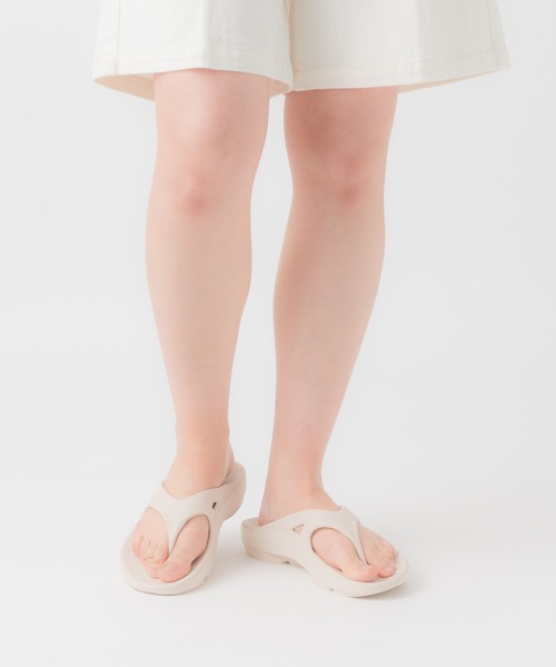 polka polka（ポルカポルカ）の「polka polka / ポルカポルカ エアリートング サンダル ビーチサンダル tongs sandals SDI / DC（サンダル・レディース・ライトグリーン/ブラック/グレー/アイボリー/グリーン・L/M）」の2枚目の写真