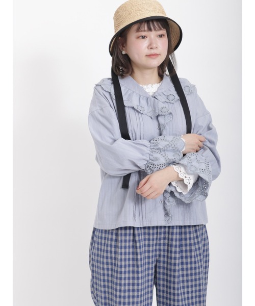 Samansa Mos2（サマンサ モスモス）の「綿ドビースカラップレースブラウス（シャツ/ブラウス・レディース・オフホワイト/ブルー/ブラック・ﾌﾘ-）」の7枚目の写真