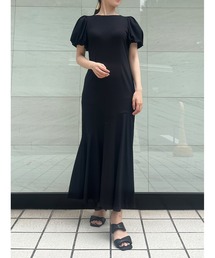 Stylevoice for xxx（スタイルヴォイスフォー）の「パフスリーブマーメイドカットワンピース（ワンピース）」