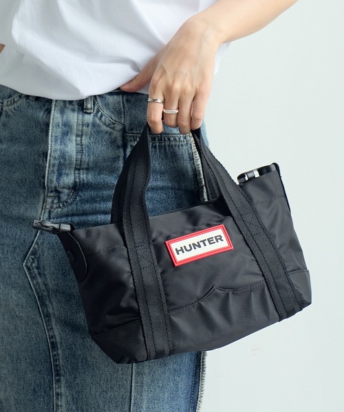 HUNTER(ハンター)の「【HUNTER/ハンター】NYLON TOPCLIP TOTE MINI(ナイロントップクリップトートミニ)(トートバッグ・レディース・ブラック/ブラック系その他・FREE)」の19枚目の写真