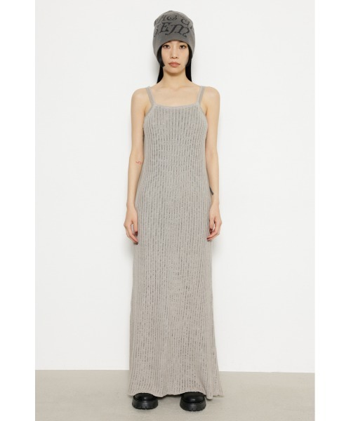 LAGUA GEM（ラグアジェム）の「LOW GAUGE KNIT キャミワンピース（ワンピース・レディース・オフホワイト/グレー/ブラック・FREE）」の5枚目の写真