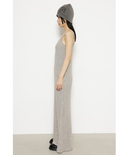 LAGUA GEM（ラグアジェム）の「LOW GAUGE KNIT キャミワンピース（ワンピース・レディース・オフホワイト/グレー/ブラック・FREE）」の6枚目の写真