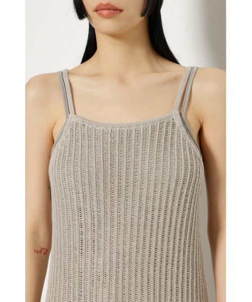LAGUA GEM（ラグアジェム）の「LOW GAUGE KNIT キャミワンピース（ワンピース・レディース・オフホワイト/グレー/ブラック・FREE）」の14枚目の写真
