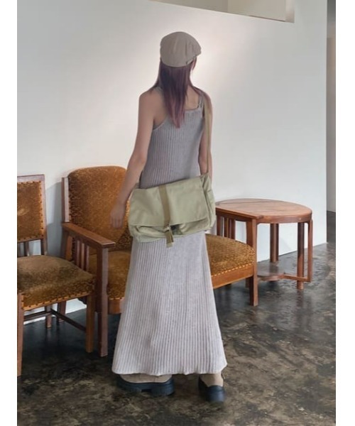 LAGUA GEM（ラグアジェム）の「LOW GAUGE KNIT キャミワンピース（ワンピース・レディース・オフホワイト/グレー/ブラック・FREE）」の21枚目の写真