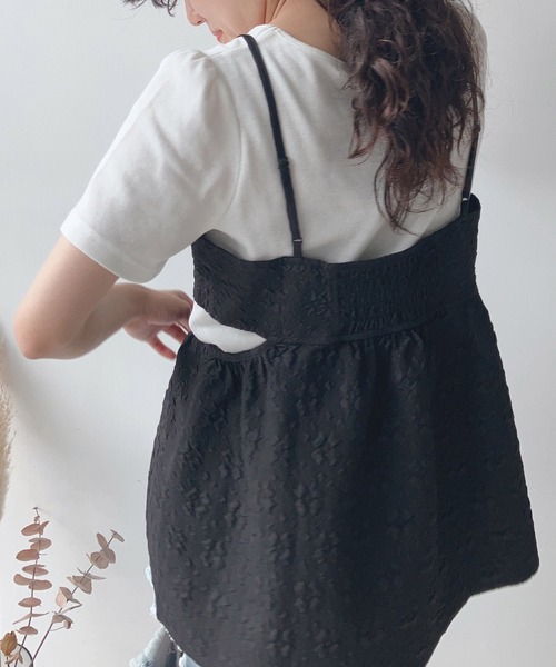 AS KNOW AS plus（アズノゥアズプラス）の「〇脇開きぽこぽこビスチェとTシャツ セット（Tシャツ/カットソー・レディース・ブラック/サックスブルー/オフホワイト・FREE）」の3枚目の写真