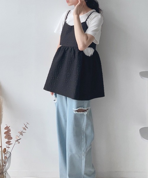 AS KNOW AS plus（アズノゥアズプラス）の「〇脇開きぽこぽこビスチェとTシャツ セット（Tシャツ/カットソー・レディース・ブラック/サックスブルー/オフホワイト・FREE）」の16枚目の写真