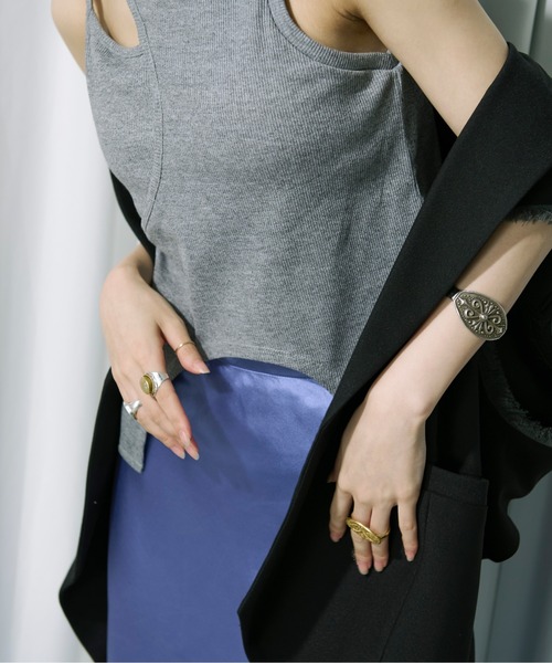 Ezick（エジック）の「Garter design アシメタンクトップ（タンクトップ・レディース・グレー/ブラック/ホワイト・FREE）」の10枚目の写真