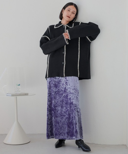 LOWRYS FARM（ローリーズファーム）の「クラッシュベロアスリットスカート　966362（スカート・レディース・ブラック/グレー/アイボリー/パープル/ピンクベージュ・FREE）」の9枚目の写真