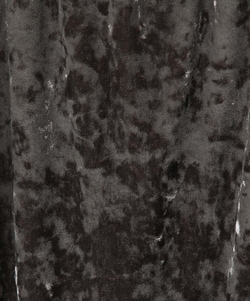 LOWRYS FARM（ローリーズファーム）の「クラッシュベロアスリットスカート　966362（スカート・レディース・ブラック/グレー/アイボリー/パープル/ピンクベージュ・FREE）」の20枚目の写真