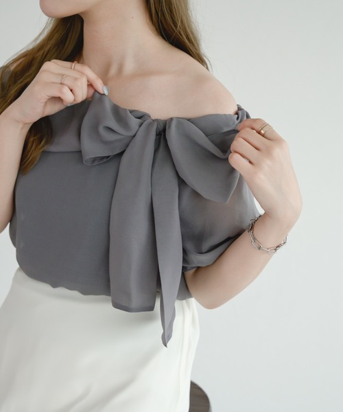 Ambre Ciel（アンブルシエル）の「2wayシアーリボントップス／【WEB/EC限定商品】（シャツ/ブラウス・レディース・オフホワイト/チャコールグレー・FREE）」の5枚目の写真