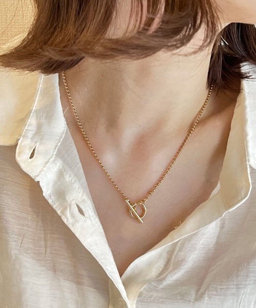 NiiNa（ニーナ）の「【NiiNa】シンプル小粒ゴールドチェーンピアス（ピアス（両耳用）・レディース・ゴールド・FREE）」の3枚目の写真