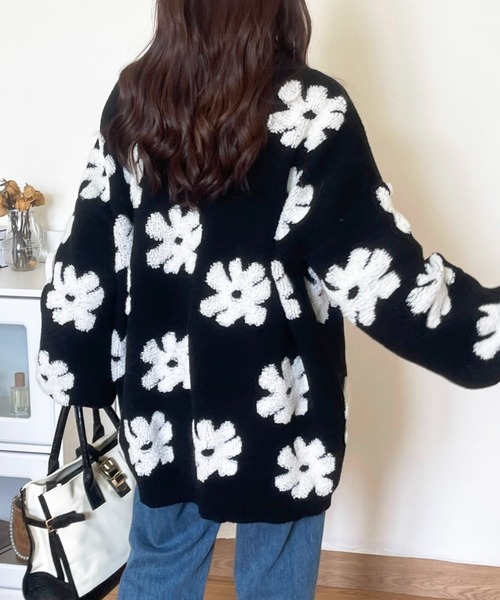emi+（エミプラス）の「花柄ボアリブニットカーディガン（カーディガン