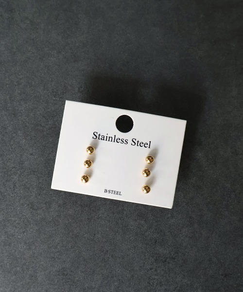 4INT.(フォイント)の「メタルボール スタッドピアス 3セット / サージカルステンレス316L (金属アレルギー対応)(ピアス(両耳用)・メンズ・シルバー/ブラック/ゴールド/ブラック系その他/シルバー系その他/ゴールド系その他・FREE)」の10枚目の写真