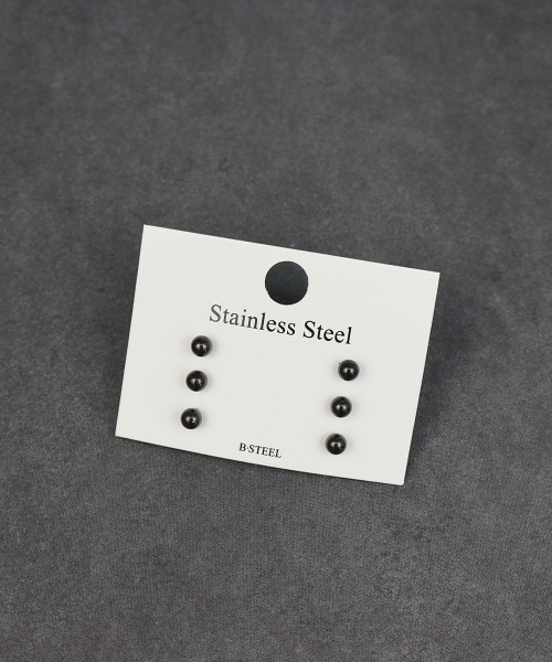 4INT.(フォイント)の「メタルボール スタッドピアス 3セット / サージカルステンレス316L (金属アレルギー対応)(ピアス(両耳用)・メンズ・シルバー/ブラック/ゴールド/ブラック系その他/シルバー系その他/ゴールド系その他・FREE)」の13枚目の写真