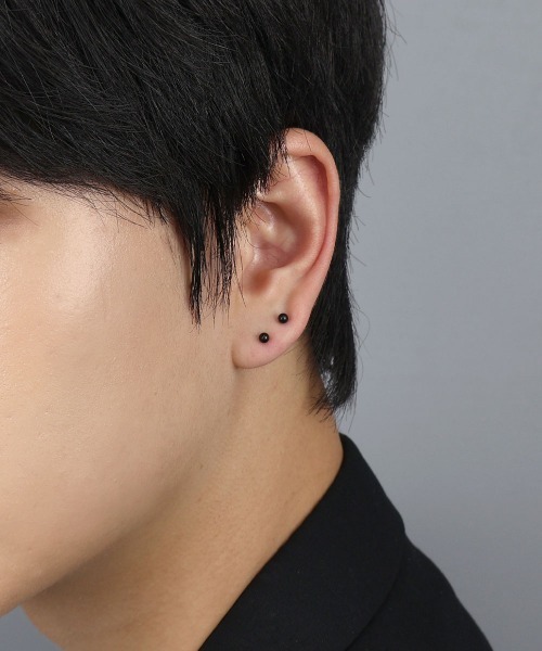 4INT.(フォイント)の「メタルボール スタッドピアス 3セット / サージカルステンレス316L (金属アレルギー対応)(ピアス(両耳用)・メンズ・シルバー/ブラック/ゴールド/ブラック系その他/シルバー系その他/ゴールド系その他・FREE)」の16枚目の写真