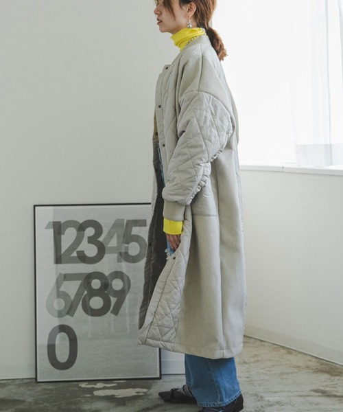 bohmal（ボマール）の「異素材キルティング×フェイクウールロングコート（その他アウター・レディース・グレー/ベージュ・LARGE/MEDIUM）」の15枚目の写真