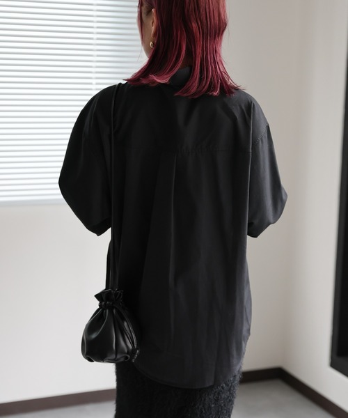 ap retro(アプレトロ)の「ダブルボタンデザインシャツ(シャツ/ブラウス・レディース・ブラック/オフホワイト/ブルー/ネイビー・FREE)」の22枚目の写真