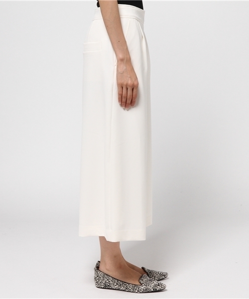 NATURAL BEAUTY BASIC（ナチュラルビューティーベーシック）の「ストレッチガウチョパンツ（その他パンツ・レディース・ホワイト系その他/ブラック・SMALL/X-SMALL/MEDIUM）」の11枚目の写真