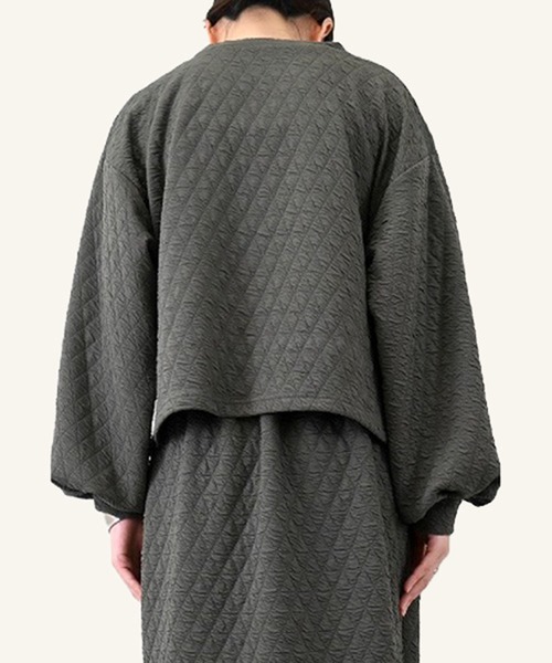 STYLEBLOCK(スタイルブロック)の「カットジャガードキルトショートプルオーバー(Tシャツ/カットソー・レディース・チャコールグレー/ブラック/アイボリー・M)」の7枚目の写真
