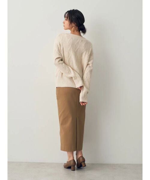 YECCA VECCA（イェッカヴェッカ）の「ダイヤ柄ケーブル編みニット（ニット/セーター・レディース・パープル/グレー/アイボリー・FREE）」の13枚目の写真