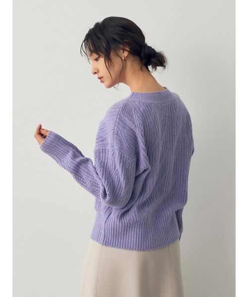 YECCA VECCA（イェッカヴェッカ）の「ダイヤ柄ケーブル編みニット（ニット/セーター・レディース・パープル/グレー/アイボリー・FREE）」の17枚目の写真