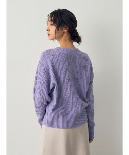 YECCA VECCA（イェッカヴェッカ）の「ダイヤ柄ケーブル編みニット（ニット/セーター・レディース・パープル/グレー/アイボリー・FREE）」の18枚目の写真