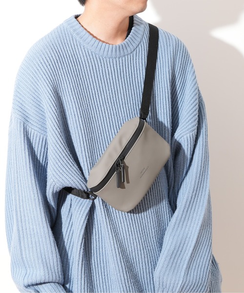 UCON ACROBATICS（ユーコンアクロバティックス）の「【UCON ACROBATICS/ユーコンアクロバティックス】JONA MEDIUM（ショルダーバッグ・メンズ・ベージュ系その他/グリーン系その他/ブラック/ベージュ/ダークグレー/パープル系その他・FREE）」の3枚目の写真