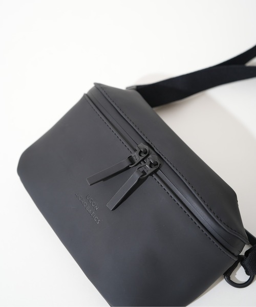 UCON ACROBATICS（ユーコンアクロバティックス）の「【UCON ACROBATICS/ユーコンアクロバティックス】JONA MEDIUM（ショルダーバッグ・メンズ・ベージュ系その他/グリーン系その他/ブラック/ベージュ/ダークグレー/パープル系その他・FREE）」の14枚目の写真