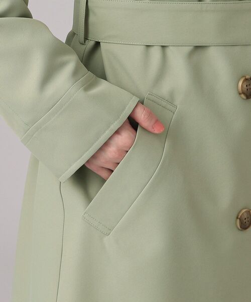 DRESKIP（ドレスキップ）の「◆【防花粉/撥水】ベーシック Aライン トレンチコート【CIRCRIC】（トレンチコート・レディース・ブラック/ライトグリーン/ライトベージュ・02/03/04）」の9枚目の写真