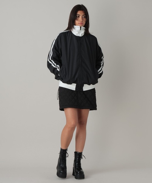 FOREVER 21(フォーエバー トゥエンティーワン)の「【2024SS】トラックジャケット(ブルゾン・レディース・ブラック/オフホワイト/ネイビー・FREE)」の11枚目の写真