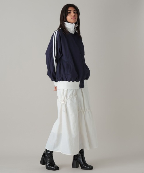 FOREVER 21(フォーエバー トゥエンティーワン)の「【2024SS】トラックジャケット(ブルゾン・レディース・ブラック/オフホワイト/ネイビー・FREE)」の14枚目の写真