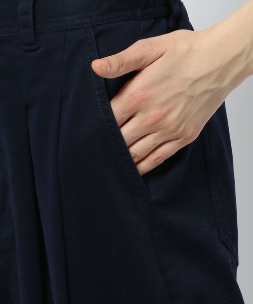 niko and...（ニコアンド）の「ストレッチタックバレルパンツ（その他パンツ・レディース・ネイビー/ベージュ/オリーブ・LARGE/MEDIUM）」の15枚目の写真