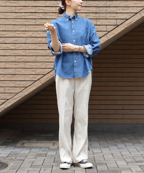 GYMPHLEX（ジムフレックス）の「GYMPHLEX/ジムフレックス　ショートデニム ボタンダウンシャツ　SHORT DENIM B.D. SHIRT　GY-B0198 SDM（シャツ/ブラウス・レディース・ライトインディゴブルー/インディゴブルー・14）」の10枚目の写真