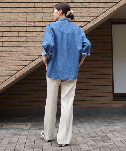 GYMPHLEX（ジムフレックス）の「GYMPHLEX/ジムフレックス　ショートデニム ボタンダウンシャツ　SHORT DENIM B.D. SHIRT　GY-B0198 SDM（シャツ/ブラウス・レディース・ライトインディゴブルー/インディゴブルー・14）」の12枚目の写真
