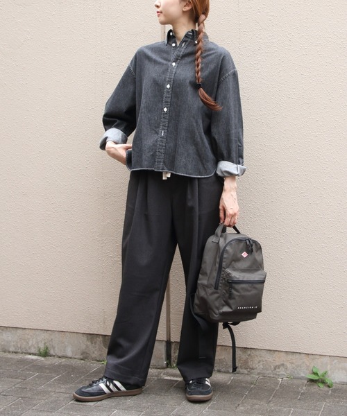 GYMPHLEX(ジムフレックス)の「GYMPHLEX/ジムフレックス ショートデニム ボタンダウンシャツ SHORT DENIM B.D. SHIRT GY-B0198 SDM(シャツ/ブラウス・レディース・ライトインディゴブルー/インディゴブルー/ブラック・14)」の7枚目の写真