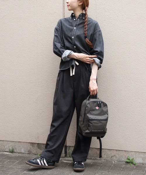 GYMPHLEX(ジムフレックス)の「GYMPHLEX/ジムフレックス ショートデニム ボタンダウンシャツ SHORT DENIM B.D. SHIRT GY-B0198 SDM(シャツ/ブラウス・レディース・ライトインディゴブルー/インディゴブルー/ブラック・14)」の8枚目の写真