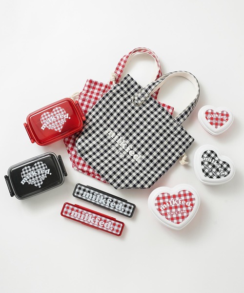 MILKFED.(ミルクフェド)の「GINGHAM LUNCH BOX(お弁当箱・レディース・レッド/ブラック・ONE SIZE)」の8枚目の写真