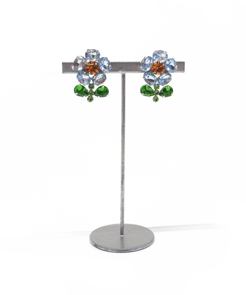 Casselini(キャセリーニ)の「Casselini(キャセリーニ)フラワービジューピアス(ピアス(両耳用)・レディース・クリア/ブルー/ブラック・FREE)」の7枚目の写真