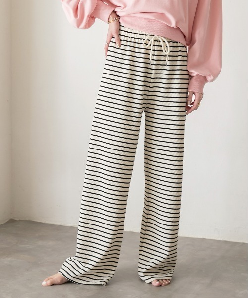 【未使用品】ESSENTIALS リラックスパンツ 定価29,150円 セール】リラックス ボーダーパンツ（その他パンツ）｜ad thie