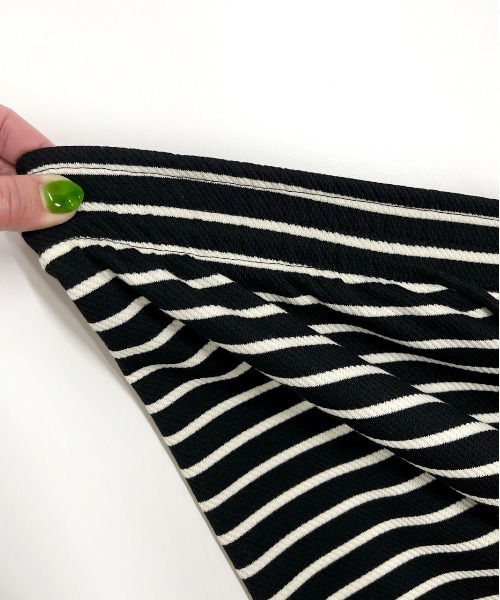 ad thie（アドティエ）の「リラックス ボーダーパンツ（その他パンツ・レディース・ブラック/アイボリー・FREE）」の17枚目の写真