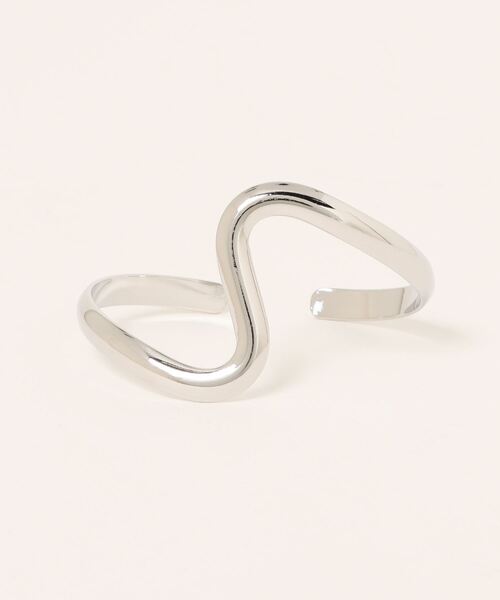 KATHARINE ROSS（キャサリンロス）の「【KATHARINE ROSS】ウェーブメタルバングル（バングル/リストバンド・レディース・シルバー/ゴールド・MEDIUM）」の7枚目の写真